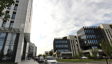 隆德县康鲜中药材科技示范园区